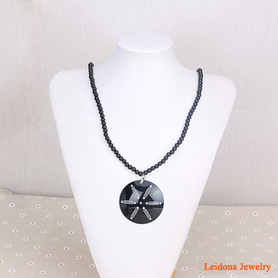 Hot sale arcylic necklace hexagram statement necklace jewelry bead and charm necklace
