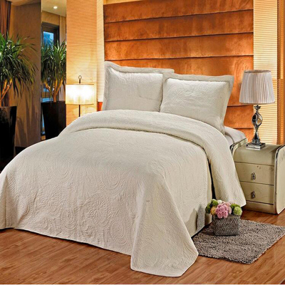 High-quality Embroidery design bed cover for home and hotel
