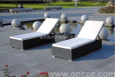 Outdoor leisure furniture casual bed Lounger swimming pool bed rest rattan rattan beach beds