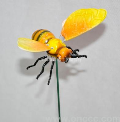 Four-legged bee branch