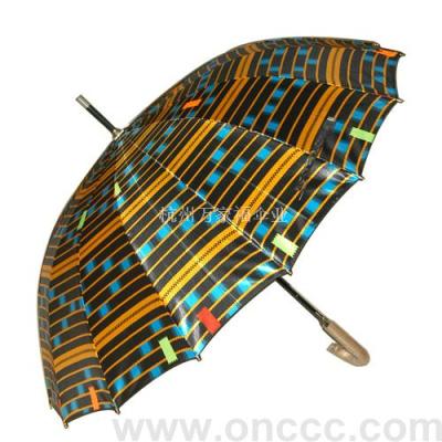 Open a colored tin umbrella