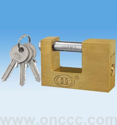 Three-ring brass rectangular padlocks