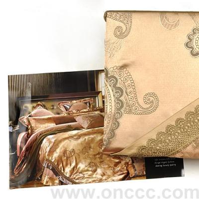 Pure silk printed four-piece bed linen pillow cover.