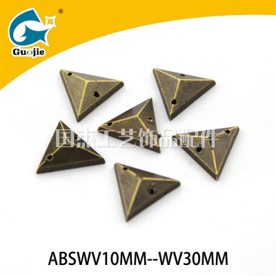 Isosceles triangle electroplating hand seam stone minority costume decoration accessories.
