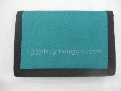 Fold wallet with 420D waterproof nylon material production.