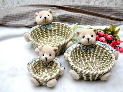 Factory direct creative fashion storage basket rattan garden floral small bear craft storage baskets