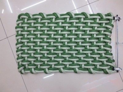 40 * 60 hand-knit massage pad