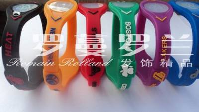 Manufacturers direct silicone hollow bracelet, TPR color bracelet, hollow bracelet