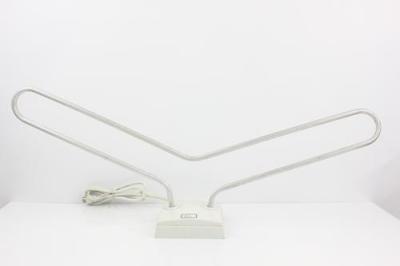 "Factory direct TV antenna, u-shaped white indoor digital TV antenna