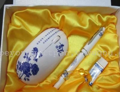 blue and white porcelain business gift set (set of three)