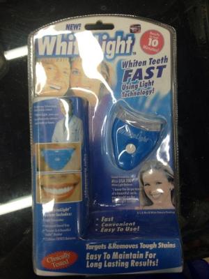 Tooth whitening apparatus