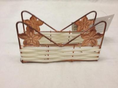 Sister Yi Supply Factory Direct Sales Iron Wire Towel Holder Creative Tissue Holder Wooden Bottom Woven Tissue Holder