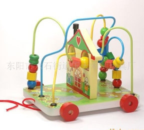Provide house trailer with beads to exercise baby's little finger, walking with wearing trailer