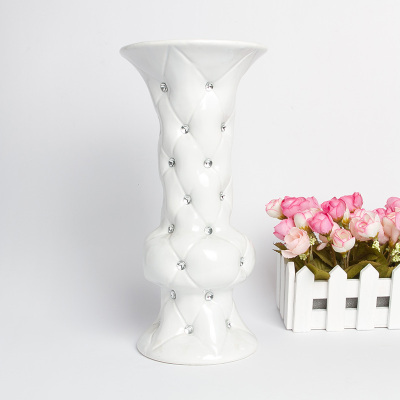 Gao Bo Decorated Home Modern Rhinestone Fashion Handmade flower vase ceramic vase flower arrangement is Home Decoration