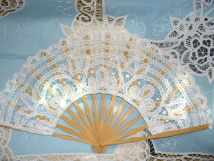 Hand embroidery craft fan fan lace window lace fan