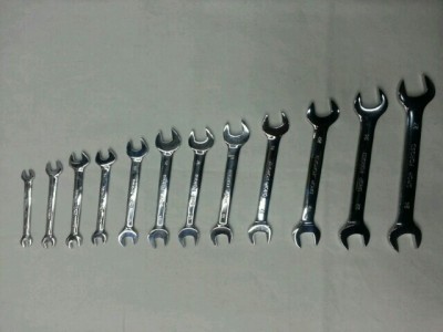 Mouth wrenches/spanners