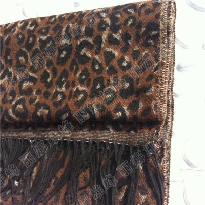 Jacquard Leopard cashmere scarf shawl Europe wind cashmere double-sided scarf Leopard Jacquard scarf for men and women