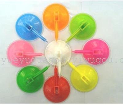 Super Strong Suction Cup Kitchen Bathroom Hook Hanging Clothes Pegs Super Strong Hook Bulk 7.5cm Color Mixing