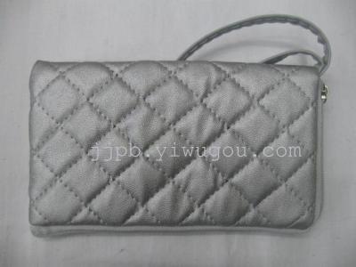 Zip cell phone bag made of high quality PU material production.