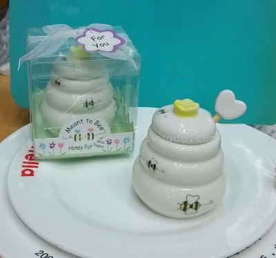 Wedding favors of "Meant to Bee" Ceramic Honey Pot festive supplies with Wooden Dipper