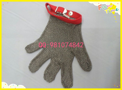 United States import anti-cutting wire gloves. cut resistant gloves. cut wire gloves
