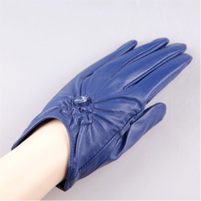 Hundreds of Tiger gloves wholesale. stylish women's Sheepskin gloves. the new Womens Korea plate gloves