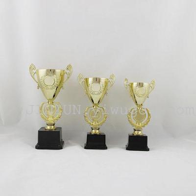 Gold statue of Yiwu factory direct new creative characteristics of electroplated plastic trophies trophy