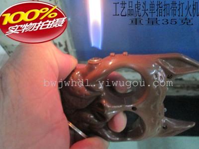 Priced supply of crafts two-finger hold Tiger lighters