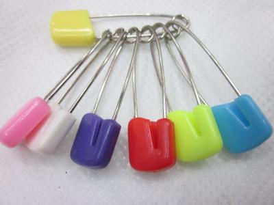 Plastic + metal candy color safety pins