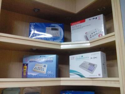 Medical electronic pulse needle instrument electronics acupuncture and moxibustion medical devices