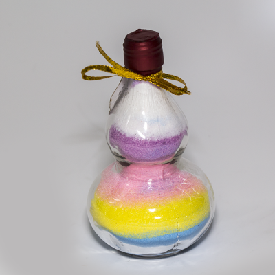 Color a salt shaker, decorative gifts home decoration