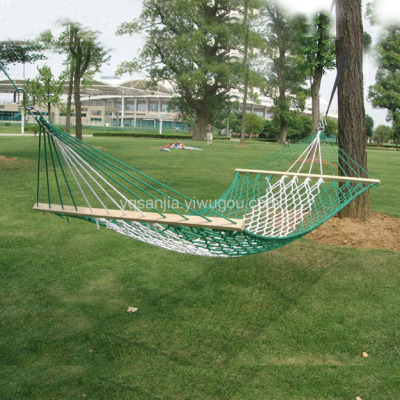 Certified Sanjia outdoor products A27-1 widen cotton ropes net hammock  single hammock with stick