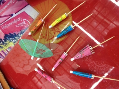 Toothpick umbrellas umbrellas decorate the cake umbrella