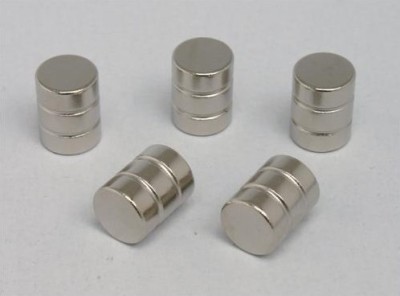 Magnets, neodymium-iron-boron. Refrigerator magnets, ferrite magnets. Single Pack magnets