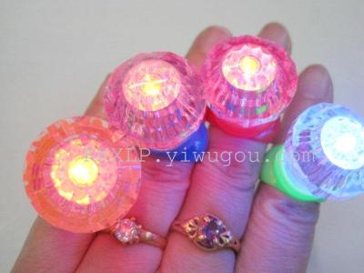 Wholesale ring lamp led light ring flashes diamond ring gift ring craft toy rings rings manufacturer