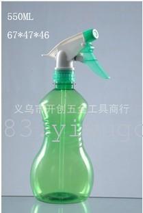 喷雾喷壶喷瓶新款 550毫升塑料喷瓶喷壶 单个opp袋子包装 出口