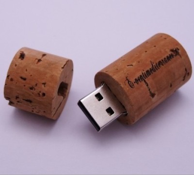 Oak wine bottle stopper 8GBU
