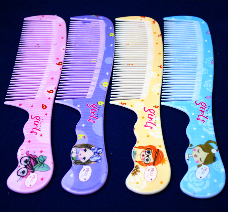厂家直销塑料卡通梳子