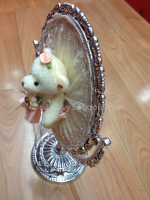 Cloth art mirror