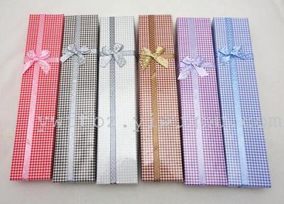 Product 21*4. small Plaid print necklace box, will carry bracelets, pendants, watches, gifts