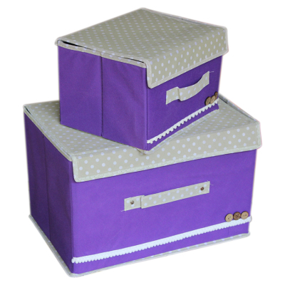 The manufacturer sells The small QQ collection box of clothes to receive The box.