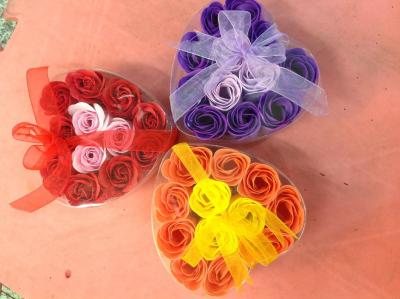 12 PVC box soap flowers in two colors,