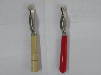 Wooden handle plastic handle marking wheel it is used for marking