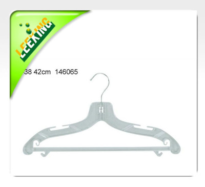 Plastic clothes rack with rod for punch press