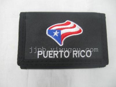 Spot wholesale embroidered wallet, waterproof thickness PVC leather material production.