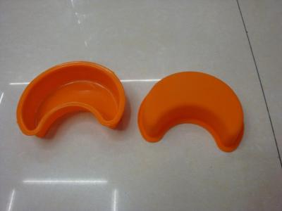 Wholesale silicone Crescent-shaped cake mold for all types of hotels in home use