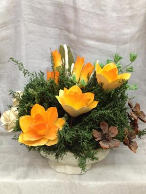 Dried flowers and bonsai