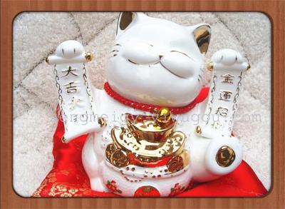 Premium porcelain enamel painted gold lucky cat ceramic piggy banks ceramic cat Feng Shui home ceramic ornaments