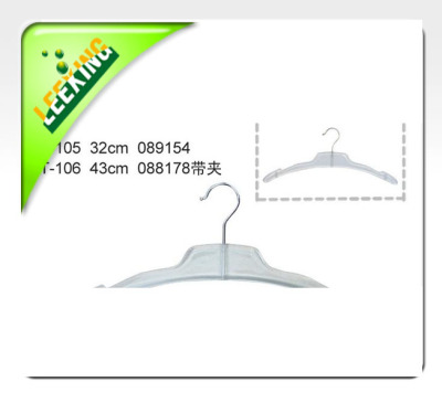 Plastic clip plastic clothes hanger with iron clip