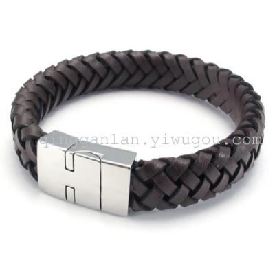 Europe and the sleek, minimalist stainless steel genuine leather men's bracelet Bangle
